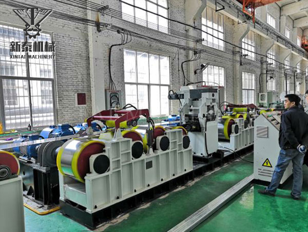 金屬帶材拉彎矯直機 XTW